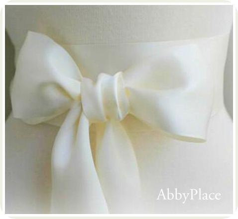 زفاف - Ivory or White Satin Ribbon Sash - Ribbon Sash -Bridal Sash - Bridesmaid Sash -Double Face Ivory Ribbon 3 inch