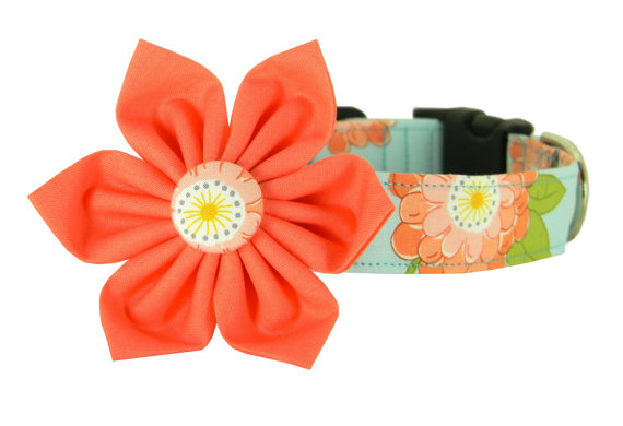 Mariage - Coral Flower Dog Collar Set, Collar and Flower, Girly Dog Collar, Wedding Dog Collar: Peach Wallflower