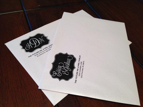 Свадьба - Monogrammed Envelopes: Set of 25