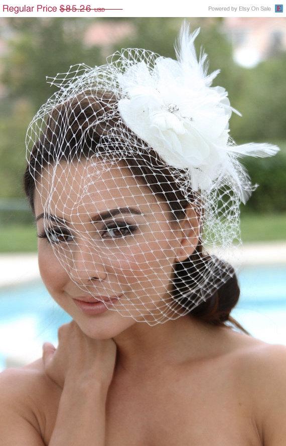 Свадьба - Bridal birdcage fascinator,Bridal headpiece, feathers rhinestone Russian veil, Bridal Hair pin,bridal hair accessory