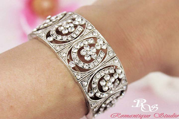 Hochzeit - Rhinestone wedding bracelet vintage style crystal bridal bracelet art deco bracelet wedding bracelet weding jewelry B0130