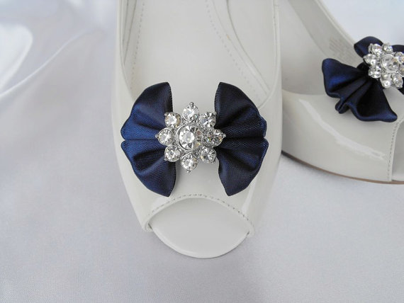 Hochzeit - Handmade bow shoe clips with rhinestone center bridal shoe clips wedding accessories in navy