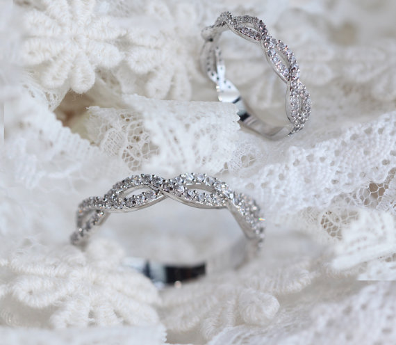 Mariage - Pure White infinity Ring/ Cubic Zirconia/ Wedding/ Engagement/ Eternity/bridesmaid Band