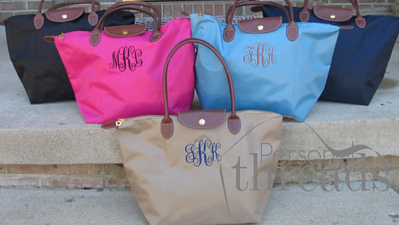 Mariage - Monogram Tote, Made to Order, Bridesmaids, Mother's Day, Bridal Showers, Teachers, Greek, Sorority