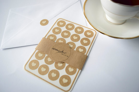 Hochzeit - 24 Kraft Stickers with Ivory Hearts - Handmade Envelope Seals - Wedding invitations & favours - Cupcake Toppers - Hershey Kiss