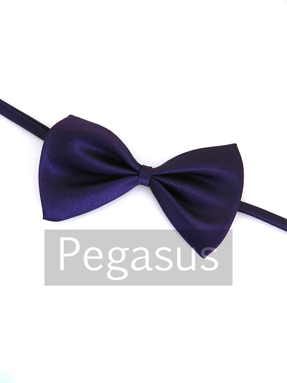 Hochzeit - Purple Ring Bearer Bowtie (1 piece) Polyester Satin children bowtie for boys or pet dog and cats with adjustable collar (Comes in 4 colors)