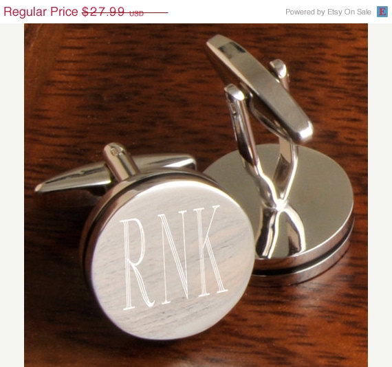 زفاف - On Sale Personalized Groomsmen Gift Idea -Personalized Cufflinks - Pin Stripe Cufflinks (797)