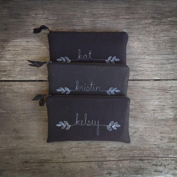 Hochzeit - black wedding clutches, set of 3 personalized bridesmaid gifts, black and white wedding, MADE TO ORDER by mamableudesigns