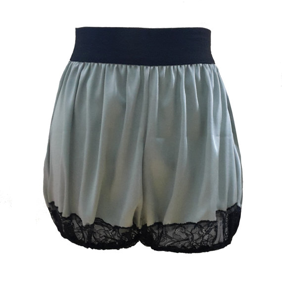 Mariage - TONNI Silver cloud gray silk satin Bloomer shorts Lingerie - Vintage wedding