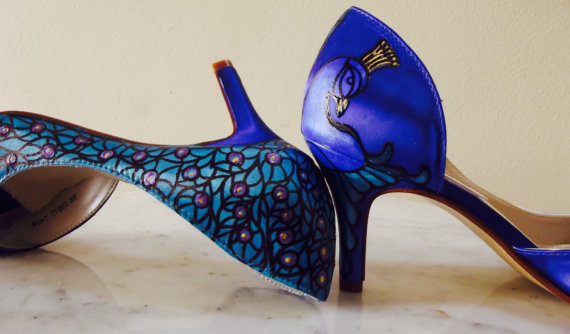 زفاف - Sapphire blue Wedding Shoes , something blue shoes, blue peacock shoes, bridal peacock , Plum peacock feather, bridal shoes, sapphire blue