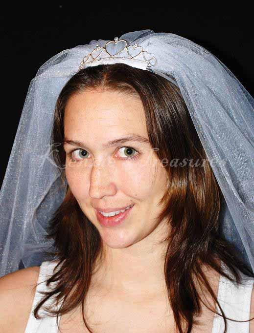 Mariage - Create Your Own Love Tiara Wedding or Bachelorette Party Veil - Choose Your Own Color