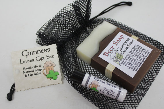 Wedding - Guinness Gift Set - Beer Soap & Lip Balm - Perfect Beer Lover Gift for Parties, Birthdays and Groomsmen and St. Patrick's Day Gifts