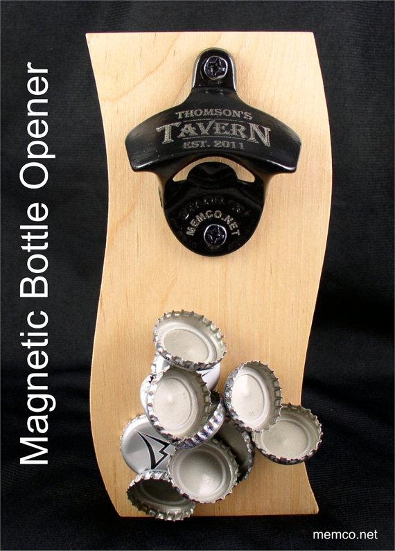 Mariage - Groomsmen Gifts - 6 Sets -Bottle Opener with Magnetic Catcher - Stainless Steel or Black - Free Personalization!