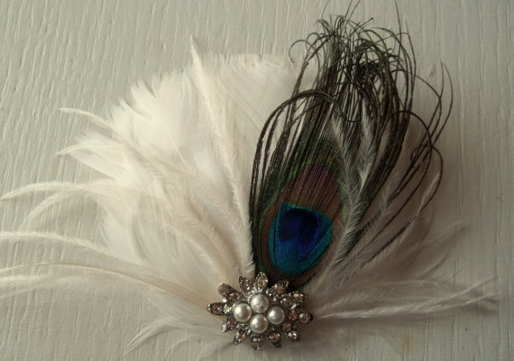 Mariage - Wedding Bridal Fascinator Peacock Feather, Vintage Style Pearl Rhinestone Jewel Bridal Wedding Hair Clip, Special Occasion, Ship Ready