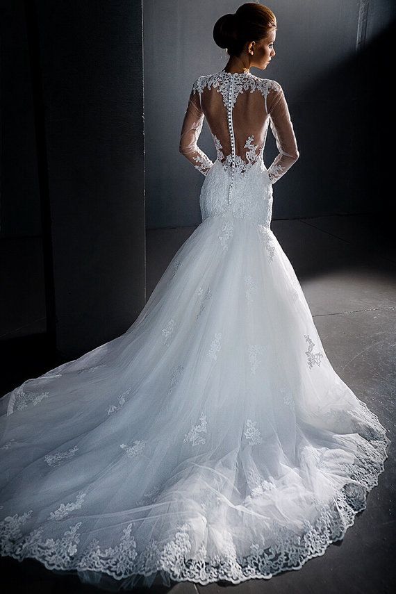 Mariage - Stunning Lace Wedding Dress.Long Sleeves Wedding Dress.Sheer Back Wedding Dress.Mermaid Style Wedding DressLace Wedding Dress. Sexy Wedding