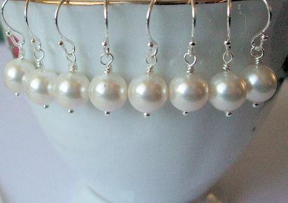 Mariage - White Pearl Earrings, Silver Jewelry, Bridesmaid gift set of 4 pairs, Bridesmaid Earrings, Wedding Jewelry