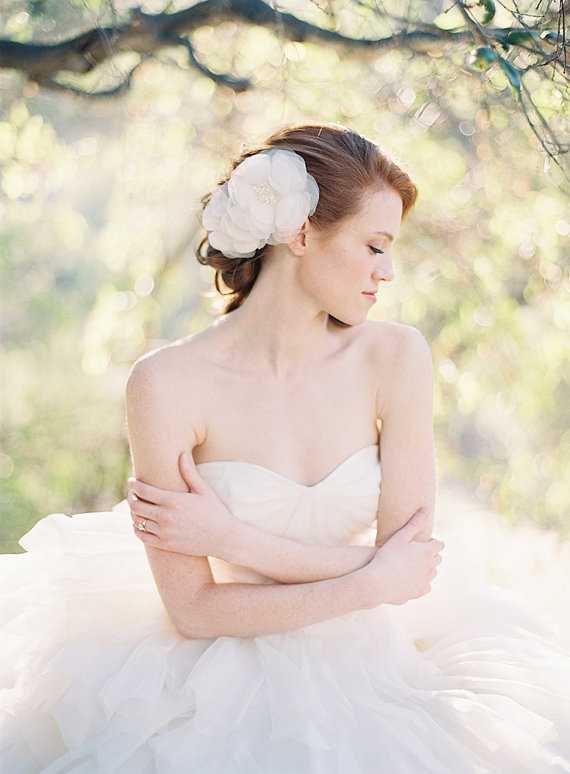 زفاف - Wedding hair accessory, Wedding Headpiece, Flower hair comb, Bridal Hairpiece, Ivory hairpiece, Floral Hair comb - Style 220