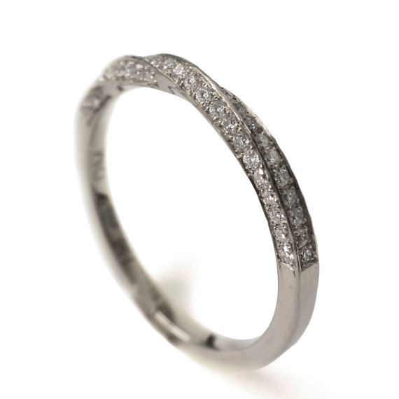 Mariage - Mobius Diamond Ring - 18k White Gold and Diamonds Ring , Eternity Ring, Eternity Band, Twisted wedding band, mobius engagement rin