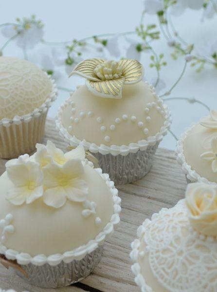 زفاف - Pretty Cupcakes