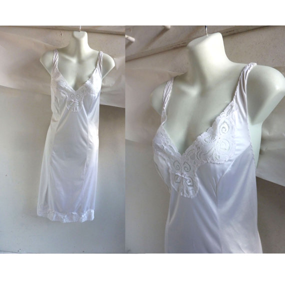 زفاف - 50s Vintage Slip Size 40 chest White Nylon Lace Bow