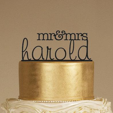 Hochzeit - Custom Wedding Cake Topper - Personalized Monogram Cake Topper - Mr and Mrs - Cake Decor - Bride and Groom