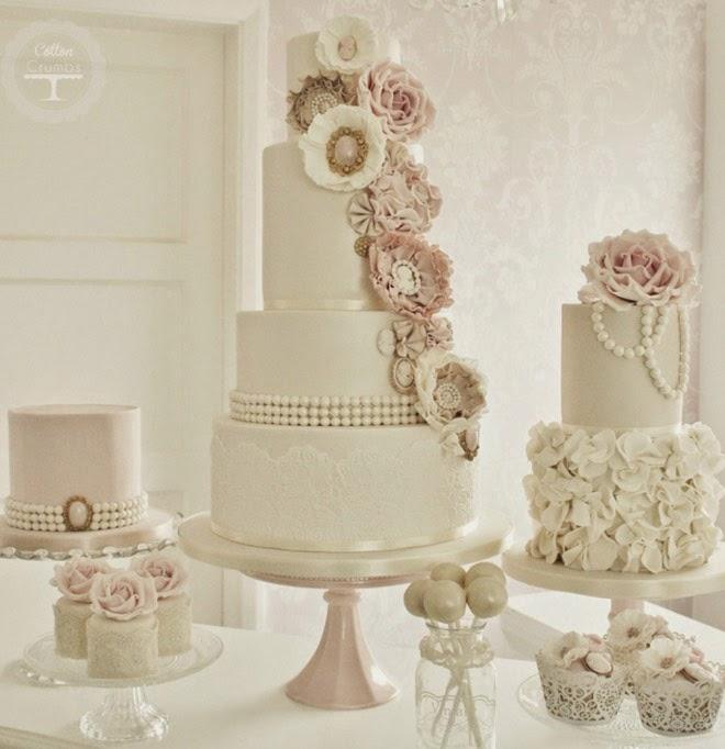 Mariage - Lace Wedding Cake