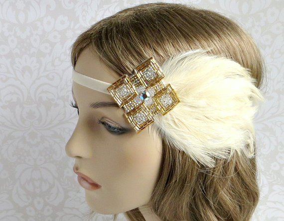 Hochzeit - Cream Flapper Headpiece, Great Gatsby 1920s Wedding Headband, Cream Feather Fascinator