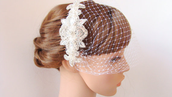 Hochzeit - Birdcage Veil Bridal Veil Wedding Veil with Rhinestone Hair comb Blusher Veil Bridal Headpiece