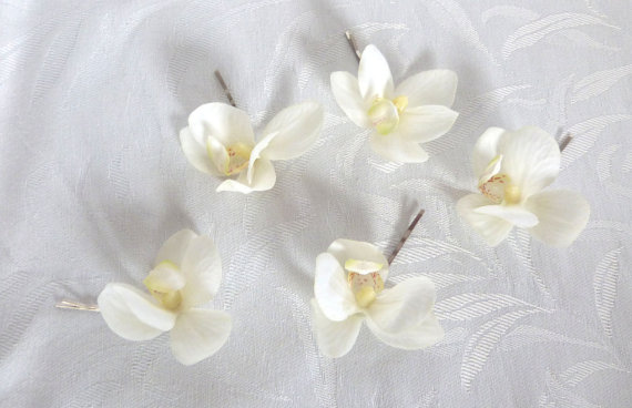 Hochzeit - Orchid hair fascinators mini real touch phalaenopsis orchid hair clips bridal hair clip tropical fascinator