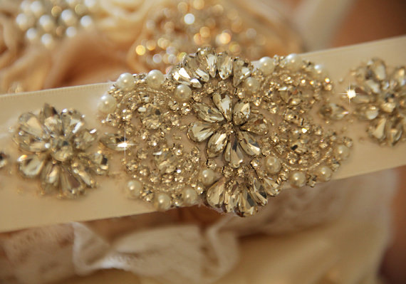 Hochzeit - Rhinestone and pearl beaded applique for bridal sash, wedding headband, garters