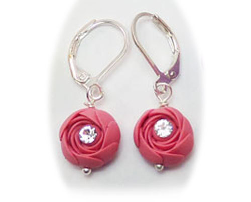 Hochzeit - Ranunculus Drop Earrings - More Colors, Bridesmaid Earrings, Bridal Party Jewelry, Flower Drop Earrings
