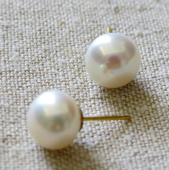 زفاف - Genuine Pearl Stud Earrings - Wedding Earrings - 10mm White Pearl Studs - Bridesmaids Earrings - Handmade Earrings - VenexiaJewelry