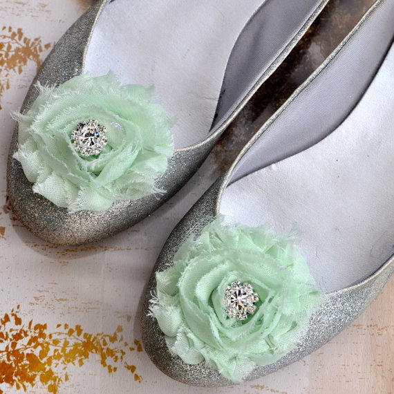 Wedding - Pastel shoe clips with rhinestone centers. 70 colors available. Mint, dusty rose, cantaloupe.