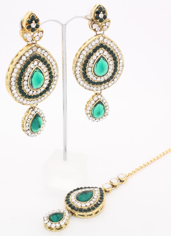 Wedding - Handmade Emerald Green Gold Kundan Art Indian Bollywood Large Chandelier Earrings & Matching Tikka Head Chain Matha Patti Bridal Wedding