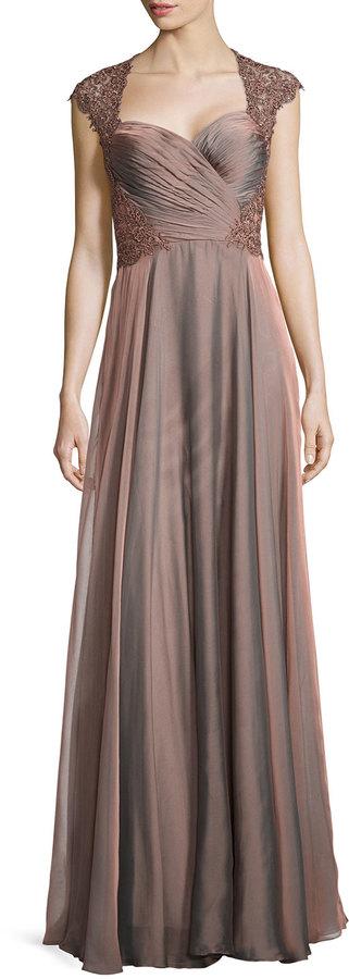 Hochzeit - La Femme Ruched-Bodice Sweetheart Gown, Cocoa