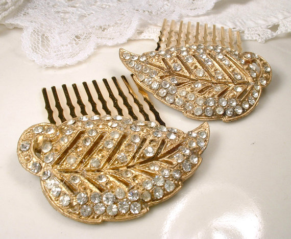زفاف - 1930s Art Deco Rhinestone Gold Bridal Hair Comb PAIR, Antique Pave Crystal Leaf Fur Clips to OOAK Hair Pieces GATSBY Wedding Accessory Set 2
