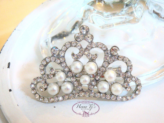 Hochzeit - 4 pcs STUNNING Crowned Princess Sparkling CLEAR crystal Pearls and Rhinestone, Crystal Tiara Bow Embellishment