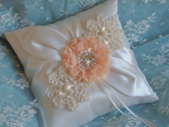 Свадьба - Shabby Chic Peach Wedding Ring Bearer Pillow, Ivory Ring Pillow, Venise Lace Wedding Ring Pillow, Chiffon Flowers and Rhinestone Ring Pillow