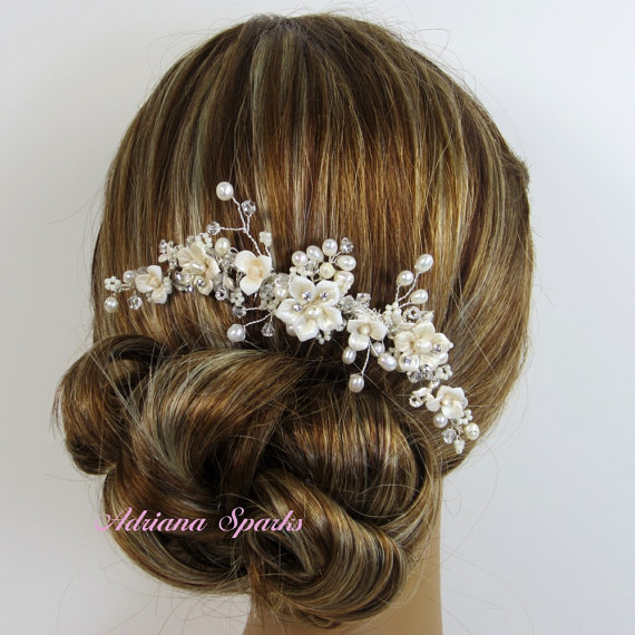Свадьба - Flower Bridal Comb, Allison Hair Comb, Pocelain Flower Bridal hair comb, Wedding hair accessories, Bridal Headpieces,