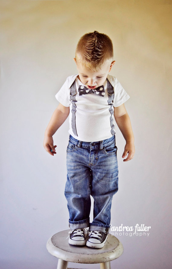 زفاف - Baby Boy Bowtie & Suspender Bodysuit or shirt - Grey and White Polka Dot - Birthday, Baby Shower, Wedding