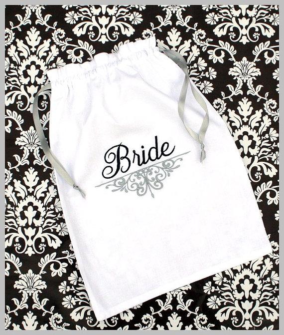 زفاف - Monogrammed Lingerie bag - Personalized - Shoe Bag - Bride - Bridesmaid Gift - White Cotton Drawstring Bag - Monogrammed Bridesmaid Gift