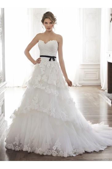 Hochzeit - Maggie Sottero Bridal Gown Bettina / 5MW127