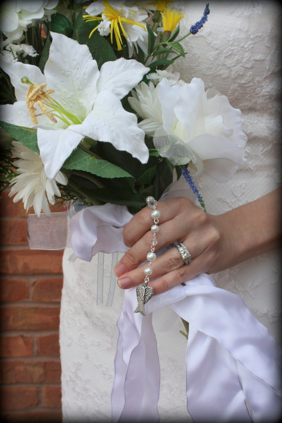 Свадьба - Wedding Bouquet Charm-In Loving Memory-Bouquet Pin-Bridal Bouquet Memorial-Angel Charm-Bouquet Clip-Guardian Angel-Bridal Accessory