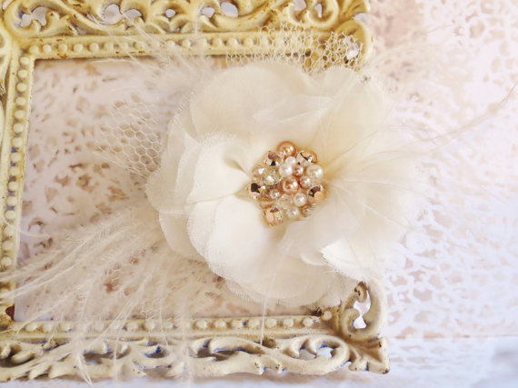 Mariage - Pearl Hair Flower in Rose Gold, Wedding Headpiece, Bridal Hair Flower, Flower Hair Clip, Hair Accessory, Ivory, White, Floral, Feather, Clip