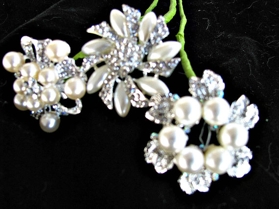 Свадьба - Bridal bouquet brooches wired for  fresh flower bouquets, brooch bouquets, bridal bouquet  diy brooch bouquets,