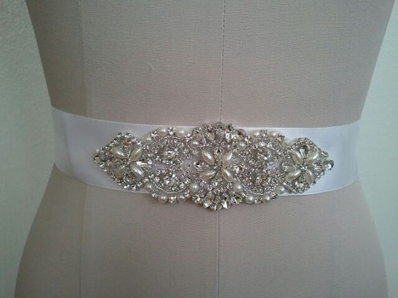 Wedding - Wedding Belt, Bridal Belt, Sash Belt, Crystal Rhinestone & Off White Pearls  - Style B200099