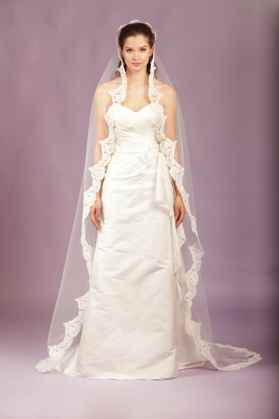 زفاف - Wedding Veil - Cathedral French Bridal Alencon Lace Mantilla Veil - Ivory, Light Ivory, Dark Ivory, White - made to order