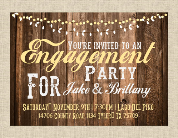 Mariage - Rustic Barnwood & Lights Engagement Party Invitation