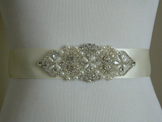 Hochzeit - Wedding Belt, Bridal Belt, Sash Belt, Crystal Rhinestone & Off White Pearls