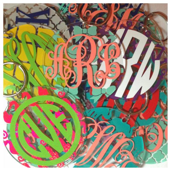 Mariage - 3 inch Monogrammed Keychain or Tag for Luggage or Bookbag -  Many Options - Bridesmaid Gift Newlywed Bride Teacher Sorority Sister Mom